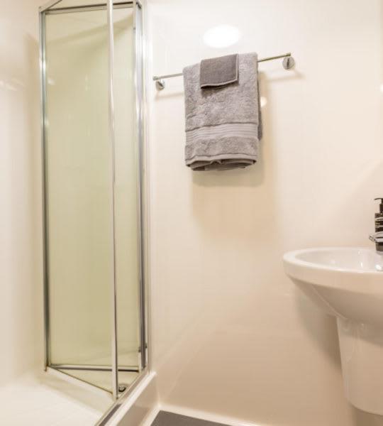 Newton Court Newcastle Ensuite Rooms Ньюкасл-апон-Тайн Экстерьер фото